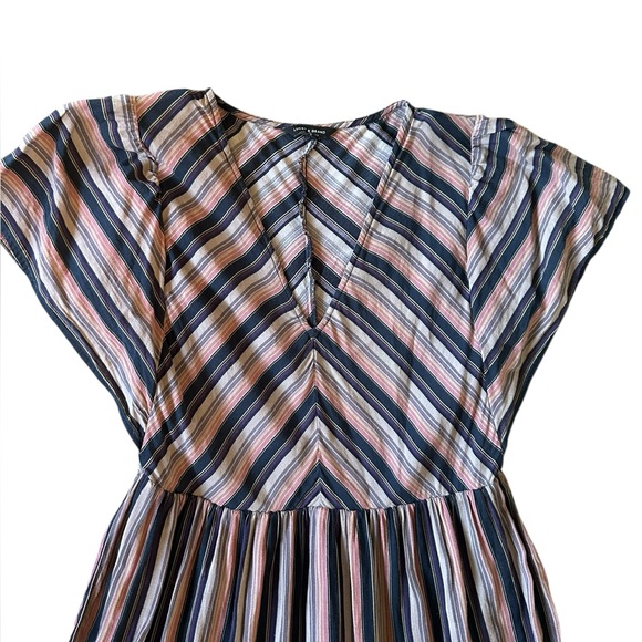 LUCKY BRAND flutter sleeve v-neck single tier midi dress multi color stripe sz S - Picture 3 of 7